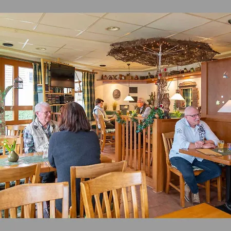 Freesenbruch - Ferienwohnung 1.2 4* Zingst